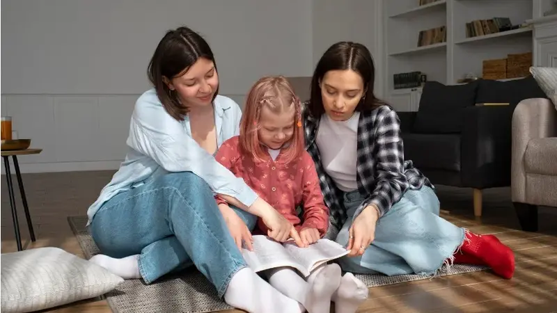 Modern Mom's Blueprint: Conquer Chaos with FPMomLife Tips